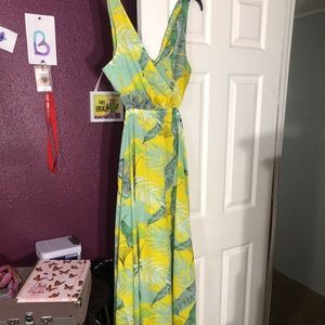 Yellow and green luau dress with open back